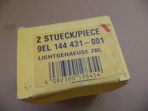 n°he400 lot repetiteur vw golf 3 vento 9el144431001 hella neuf DPA86
