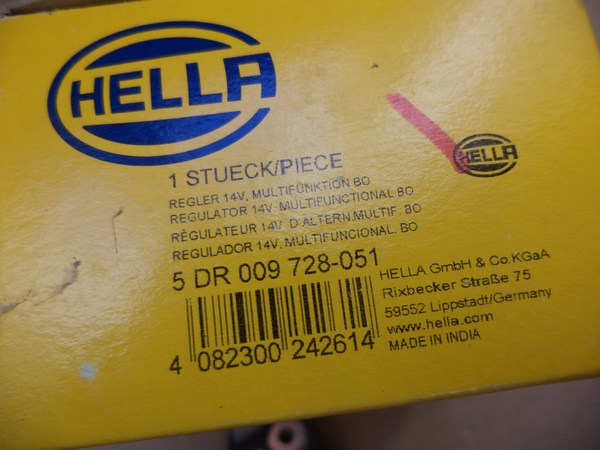 n°he410 regulateur alternateur BOSCH mercedes classe C sprinter 5dr009728051 hella neuf DPA86