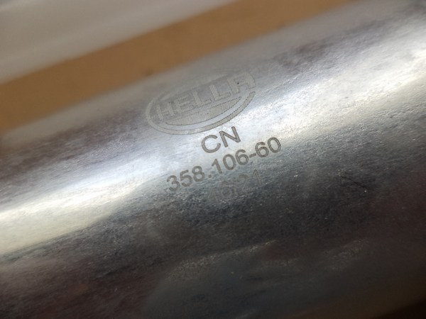 n°he412 pompe essence seat inca VW polo 3 golf 4 caddy 8tf358106601 hella neuve DPA86