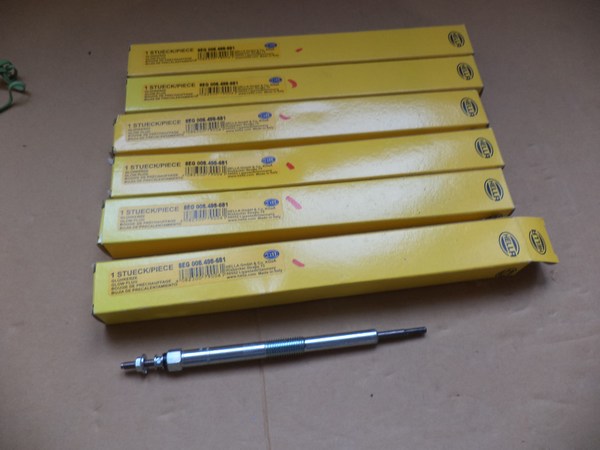 n°he114 pompe eau toyota land cruiser hiace dyna hilux 8mp376804541 hella neuve DPA86