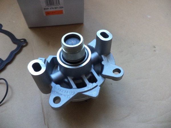 n°he422 pompe eau renault espace 3 4 laguna 2 master 2 trafic 2 8mp376801224 hella neuve n°he422 pompe eau renault espace 3 4 laguna 2 master 2 trafic 2 8mp376801224 hella neuve DPA86