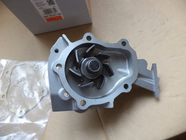 n°he425 pompe eau chevrolet matiz aveo spark 8mp376801264 hella neuve n°he425 pompe eau chevrolet matiz aveo spark 8mp376801264 hella neuve DPA86