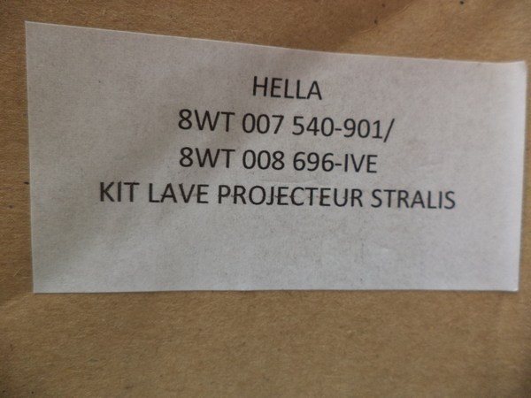 n°he433 kit lave projecteur iveco stralis 8wt007570901 hella neuf 504199040 504199039 n°he433 kit lave projecteur iveco stralis 8wt007570901 hella neuf 504199040 504199039 DPA86
