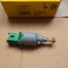 n°he435 contacteur feu stop renault twingo megane clio kangoo scenic 6dd008622801 hella neuf DPA86