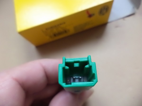 n°he435 contacteur feu stop renault twingo megane clio kangoo scenic 6dd008622801 hella neuf DPA86