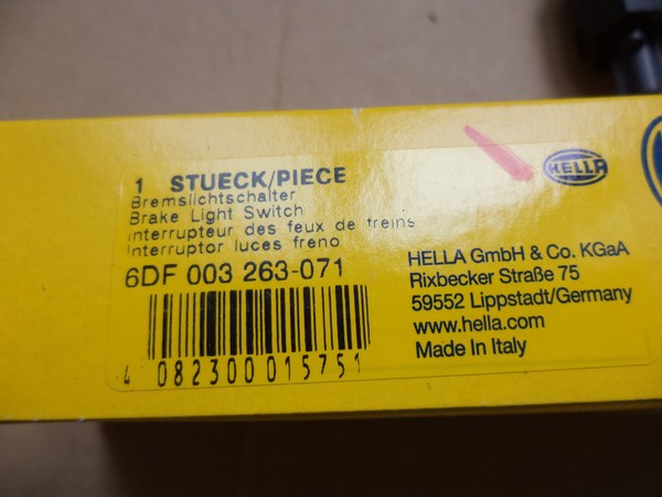 n°he451 contacteur feu stop Opel Porsche Land Rover 6DF003263071 hella neuf DPA86