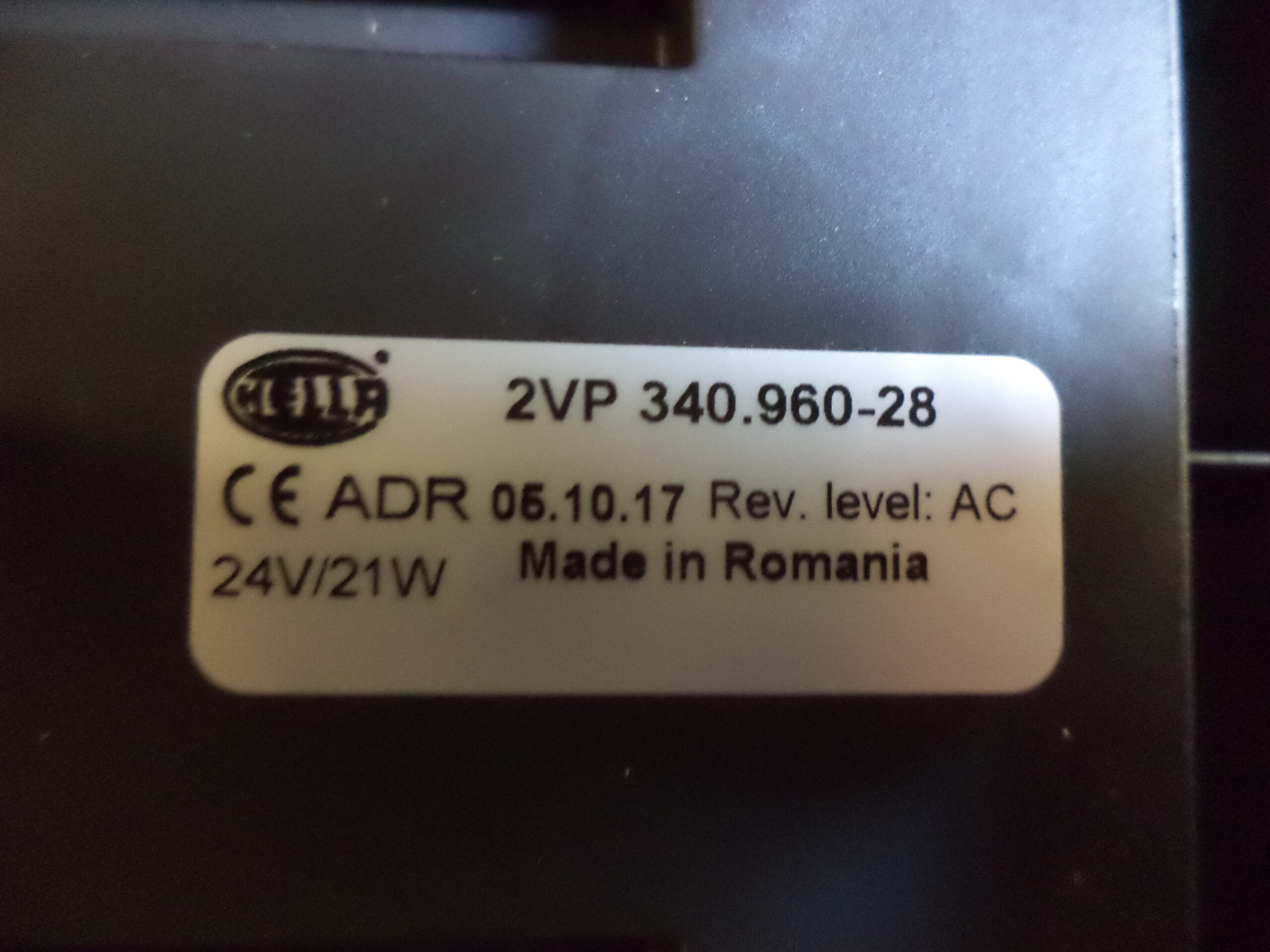 n°he562 feu droit LED poids lourd remorque 2vp340960281 hella neuf DPA86