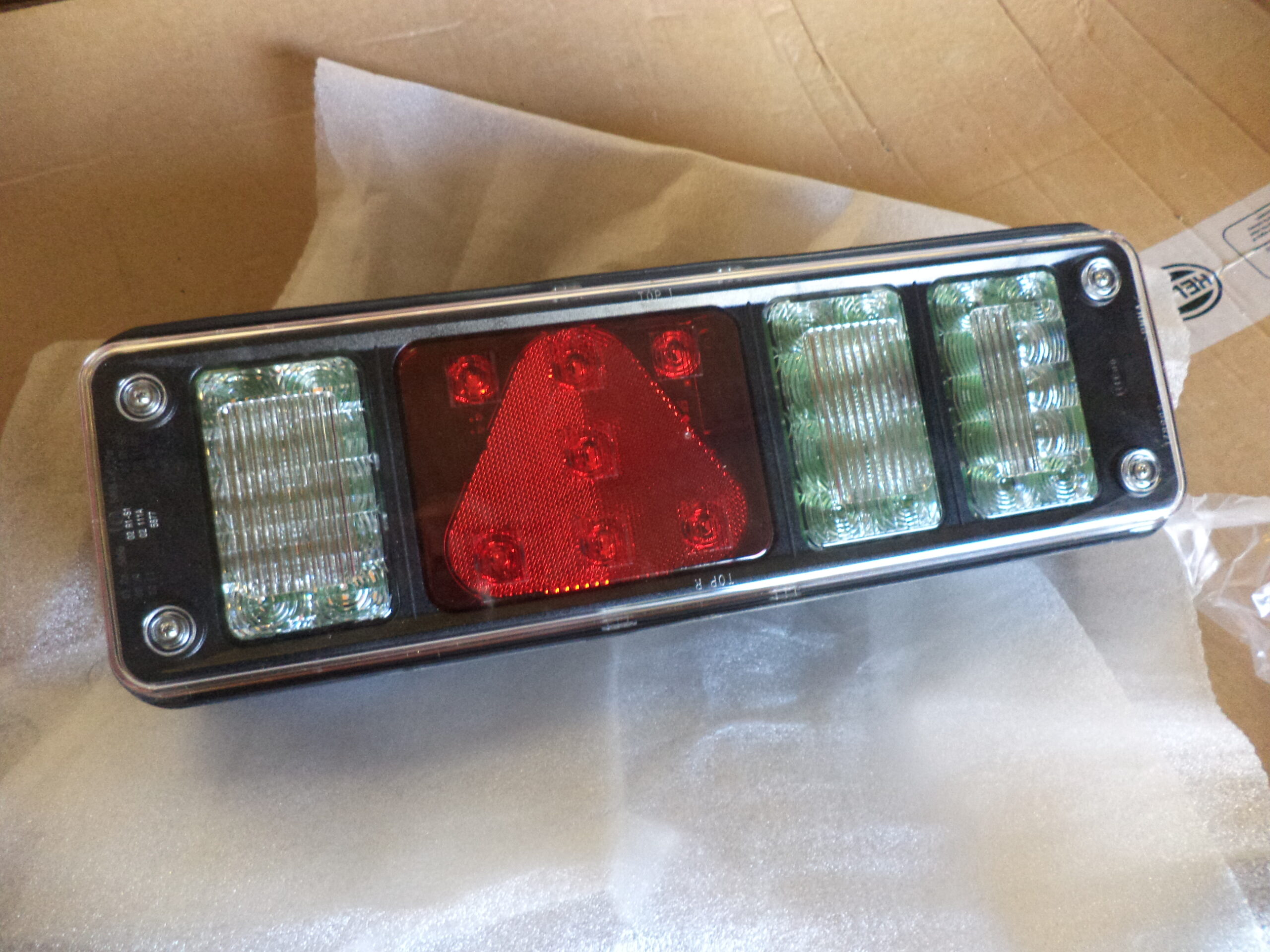 n°he562 feu droit LED poids lourd remorque 2vp340960281 hella neuf DPA86