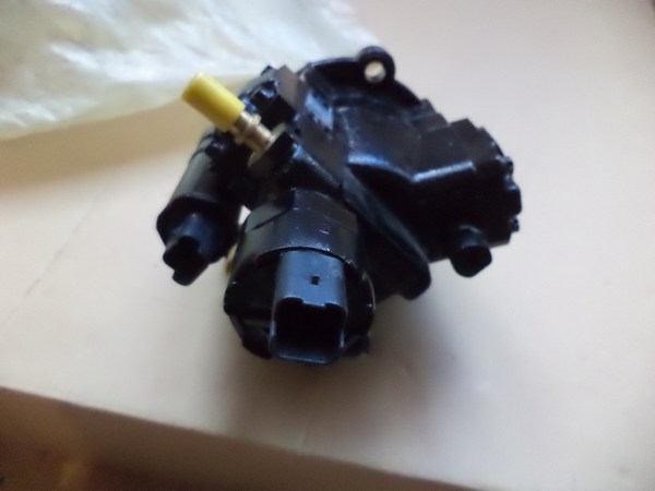 n°bg1 pompe injection 2.0 hdi berlingo xsara c5 406 307 partner siemens vdo 9658195080 5ws40018 E.S n°bg1 pompe injection 2.0 hdi berlingo xsara c5 406 307 partner siemens vdo 9658195080 5ws40018 E.S DPA86