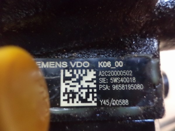 n°bg1 pompe injection 2.0 hdi berlingo xsara c5 406 307 partner siemens vdo 9658195080 5ws40018 E.S n°bg1 pompe injection 2.0 hdi berlingo xsara c5 406 307 partner siemens vdo 9658195080 5ws40018 E.S DPA86