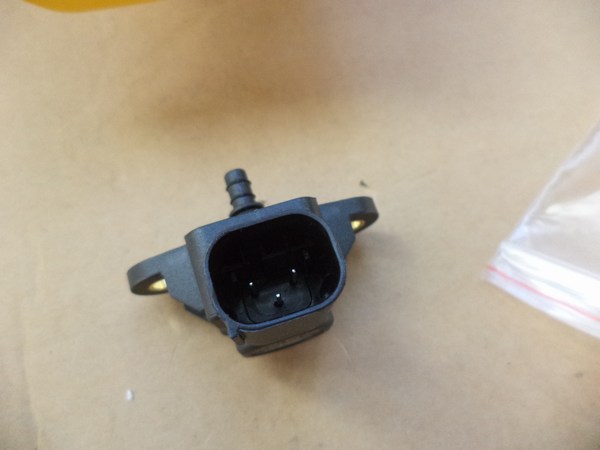 n°he475 capteur pression mercedes classe C classe E SLK 6pp358152281 hella neuf he492 DPA86