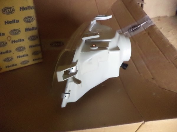 he509 phare droit opel Astra F 1ag007573061 hella neuf DPA86