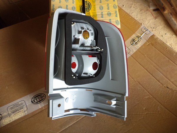 n°he516 feu gauche ford galaxy mk1 9el964483011 hella neuf n°he516 feu gauche ford galaxy mk1 9el964483011 hella neuf DPA86