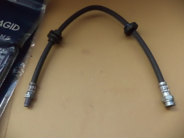 n°he533 lot flexible frein avant jumper boxer ducato 8ah355468801 ah6880 hella neuf DPA86