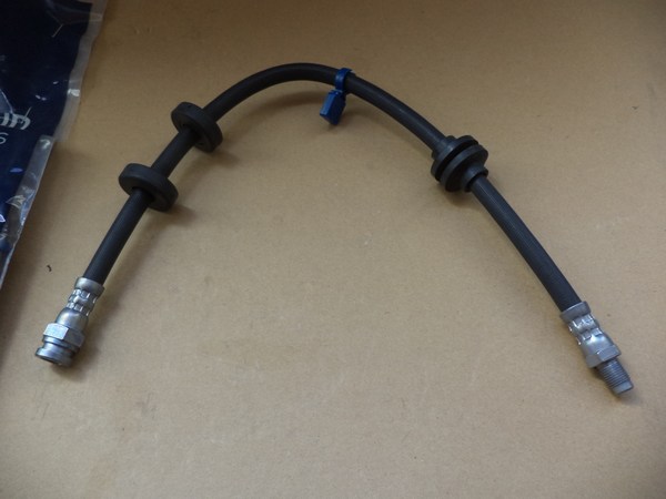 n°he534 lot flexible frein arriere alfa GT 156 multipla 8ah355466341 ah6634 hella neuf n°he534 lot flexible frein arriere alfa GT 156 multipla 8ah355466341 ah6634 hella neuf DPA86