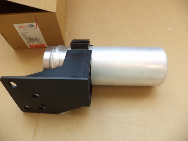n°he549 filtre deshydrateur renault clio V6 scenic 8ft351196601 hella neuf n°he549 filtre deshydrateur renault clio V6 scenic 8ft351196601 hella neuf DPA86