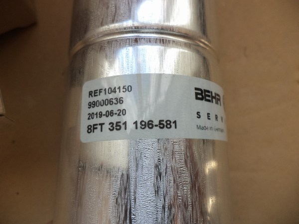 n°he552 filtre deshydrateur mercedes sprinter vito classe S SL vario 8ft351196581 hella neuf n°he552 filtre deshydrateur mercedes sprinter vito classe S SL vario 8ft351196581 hella neuf DPA86