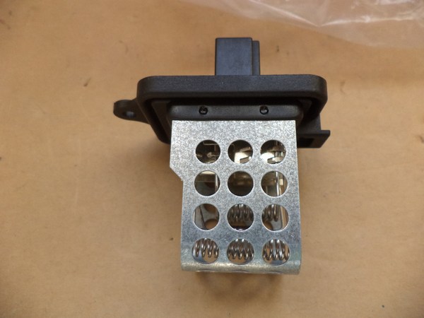 n°he553 résistance chauffage citroen xsara 9ml351321581 hella neuve DPA86