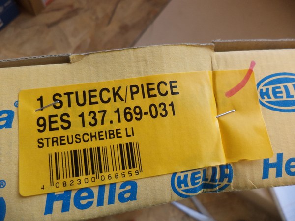 n°he557 glace phare gauche audi 100 C4 hella H1 H3 9es137169031 neuve 30113716903 n°he557 glace phare gauche audi 100 C4 hella H1 H3 9es137169031 neuve 30113716903 DPA86
