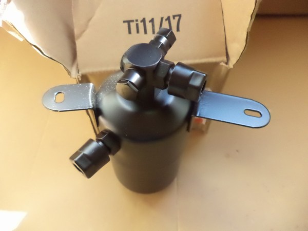 n°he566 filtre deshydrateur mercedes classe E W210 8ft351196561 hella neuf DPA86