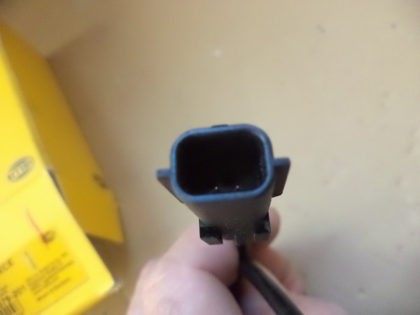 n°he569 capteur ABS arriere renault zoe clio 4 captur 6pu012679201 hella neuf DPA86