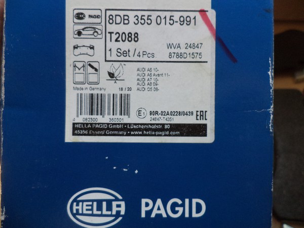 n°he570 jeu plaquettes avant audi A8 A7 A6 8db355015991 hella neuve T2088 n°he570 jeu plaquettes avant audi A8 A7 A6 8db355015991 hella neuve T2088 DPA86