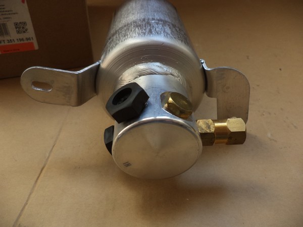 n°he574 filtre deshydrateur mercedes classe C CLK 8ft351196961 hella neuf DPA86