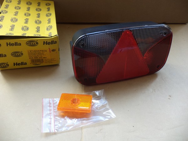 n°he594 feu arriere gauche remorque 12V 2va998232291 hella neuf 994352xx n°he594 feu arriere gauche remorque 12V 2va998232291 hella neuf 994352xx DPA86