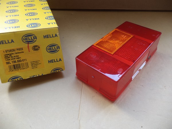 n°he596 feu arriere gauche remorque tracteur hella 010451 2vb007547171 neuf DPA86