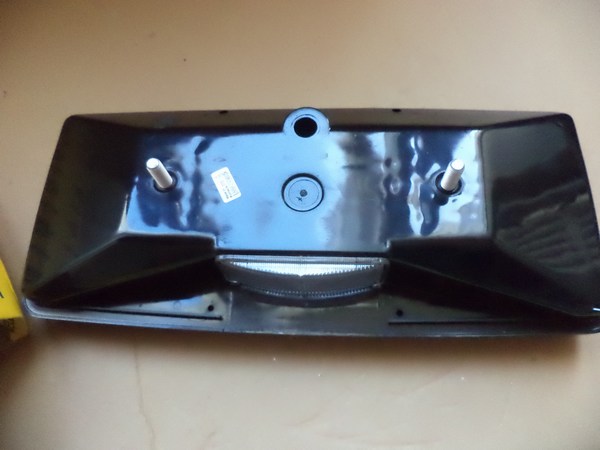 n°he605 feu arriere droit mercedes iveco 2se003167041 hella neuf 02264 DPA86