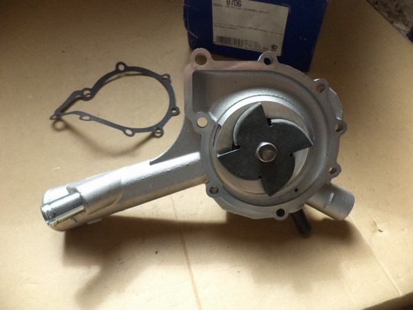 n°bg6 pompe eau VW LT mercedes sprinter PA8706 bugatti neuve DPA86