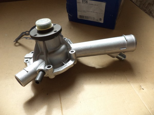 n°bg6 pompe eau VW LT mercedes sprinter PA8706 bugatti neuve DPA86