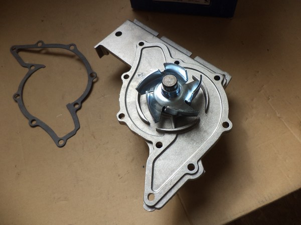 n°bg8 pompe eau AUDI A4 A6 A8 3.0 essence bugatti neuve PA10005 DPA86
