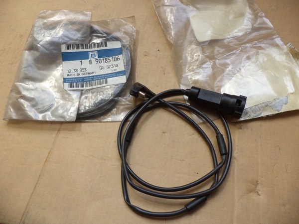 n°p410 2x contacteur porte gauche opel VECTRA OMEGA ASTRA 90357540 1240617 neuf DPA86