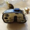 n°p414 serrure porte gauche opel ASTRA F 90452389 neuve DPA86
