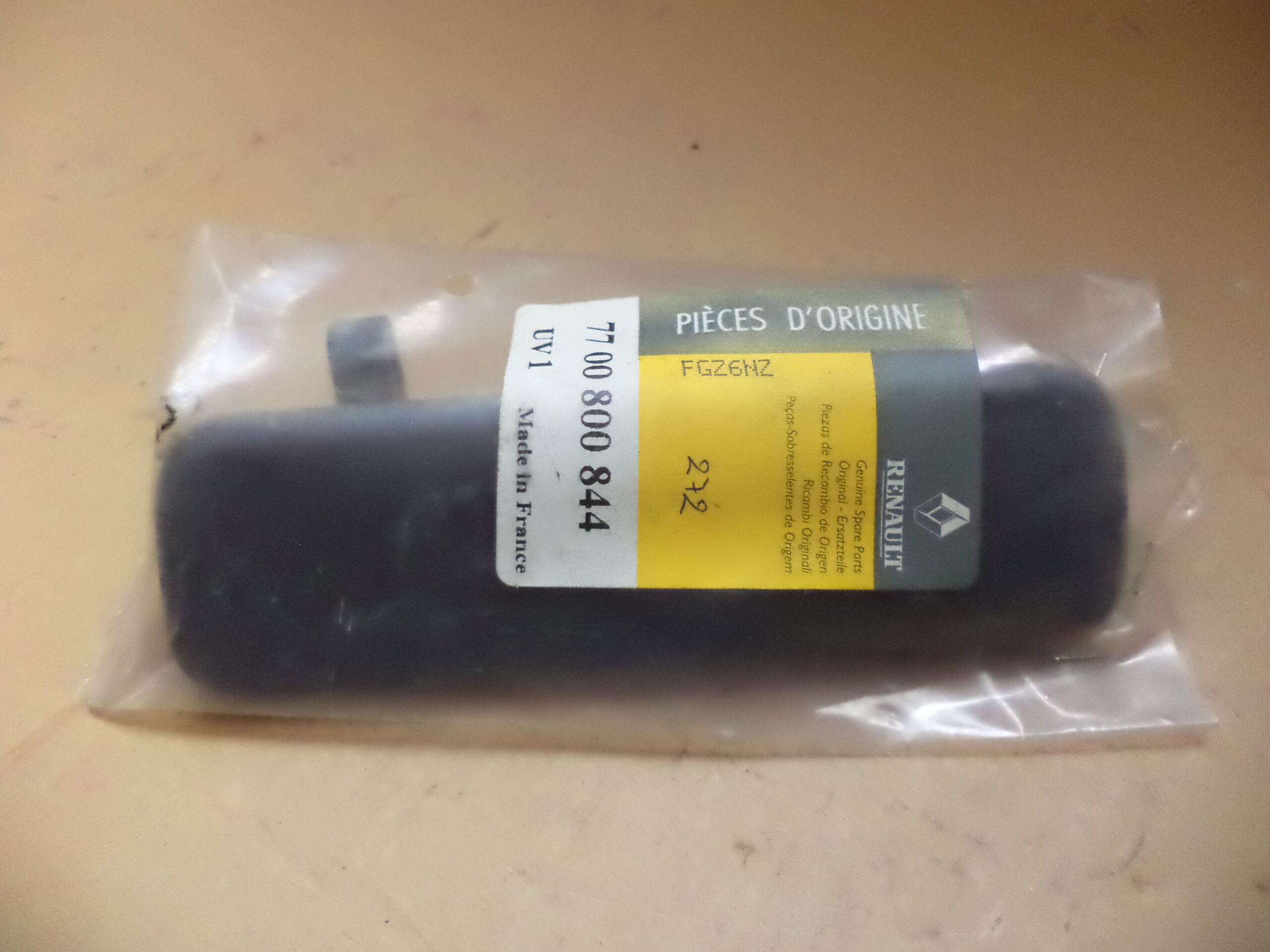 n°272 poignée porte renault clio 1 7700800844 neuve originale DPA86