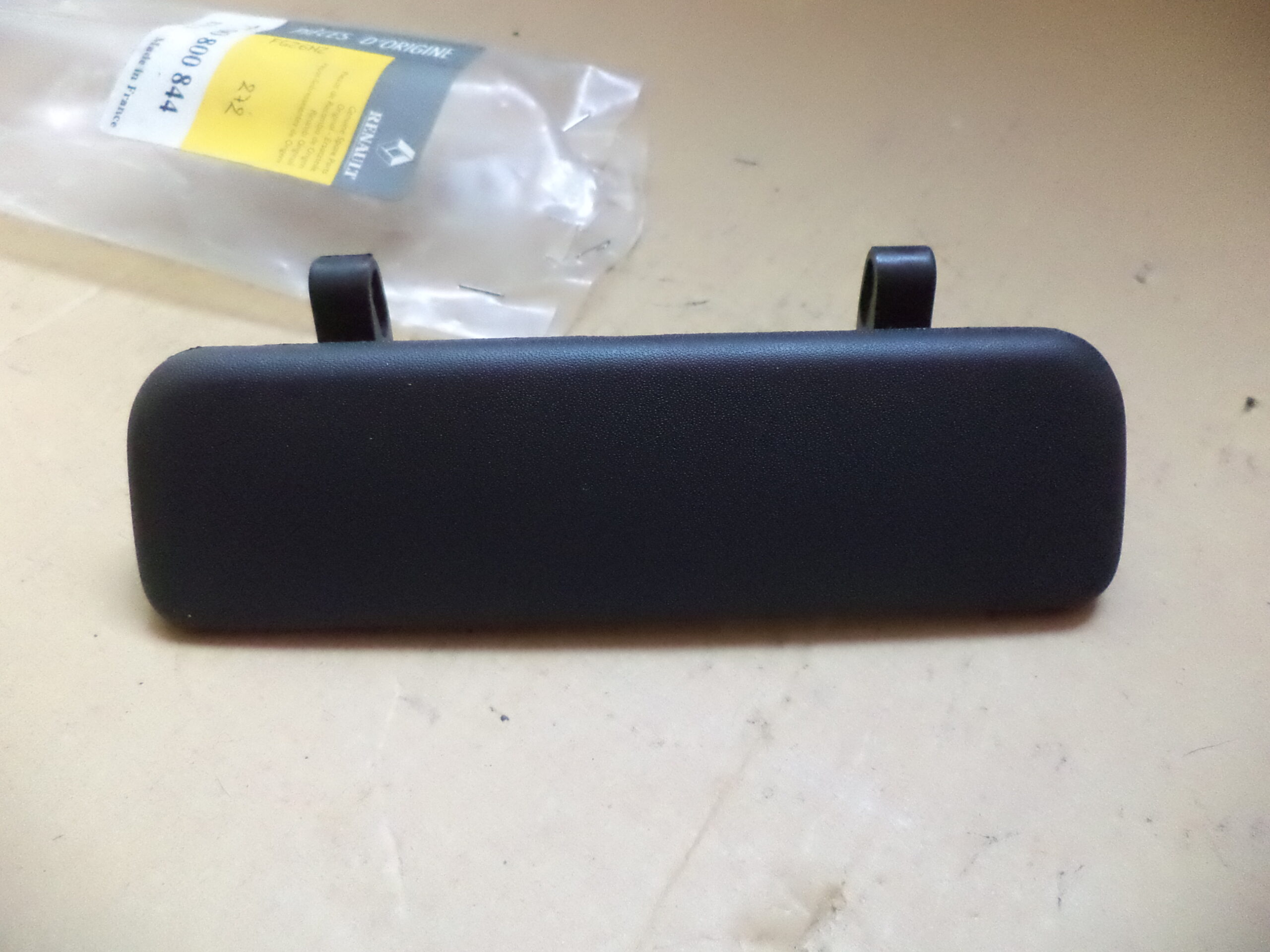 n°272 poignée porte renault clio 1 7700800844 neuve originale DPA86