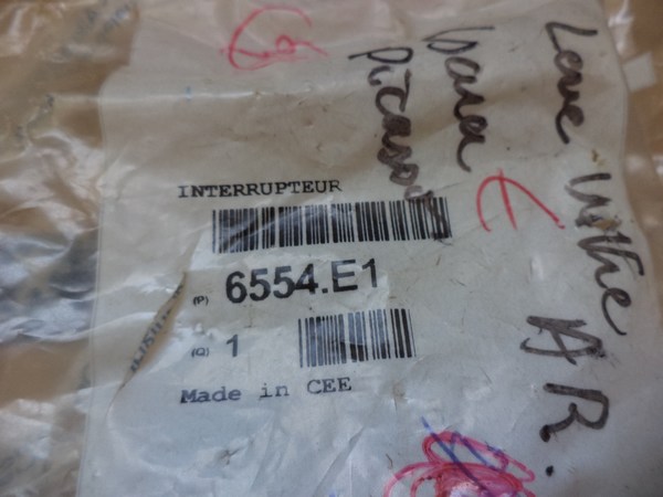 n°vch146 interrupteur vitre citroen xsara picasso 6554e1 neuf DPA86