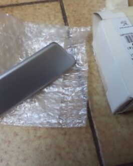 n°vch16 cache lave phare droit citroen C Crosser 6438×8 neuf DPA86