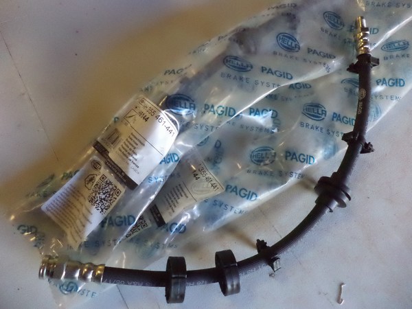 n°he718 2 x flexible frein ALFA ROMEO 145 146 164 8ah355461441 hella neuf DPA86