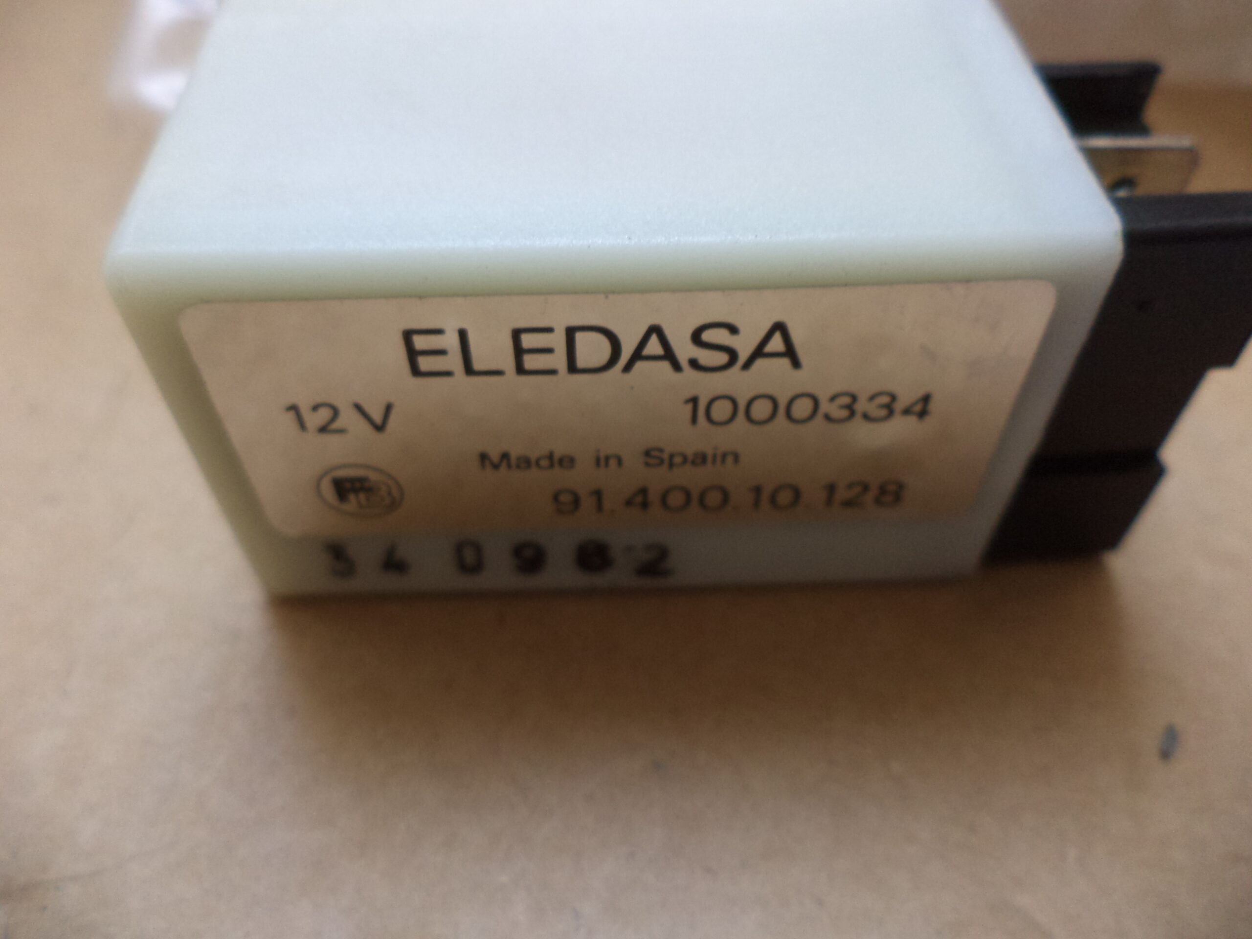 n°vch151 relais climatisation citroen peugeot 1000334 9140010128 6461a0 neuf DPA86