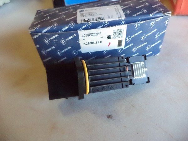 n°he719 2 x flexible frein Mercedes classe A vaneo 8ah355460861 hella neuf DPA86