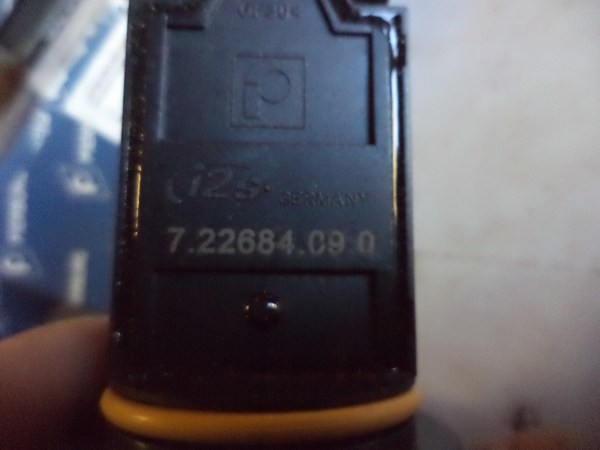 n°he734 debitmetre BMW E38 E39 E46 E53 E90 E87 E81 mercedes W202 W203 W210 pierburg neuf DPA86
