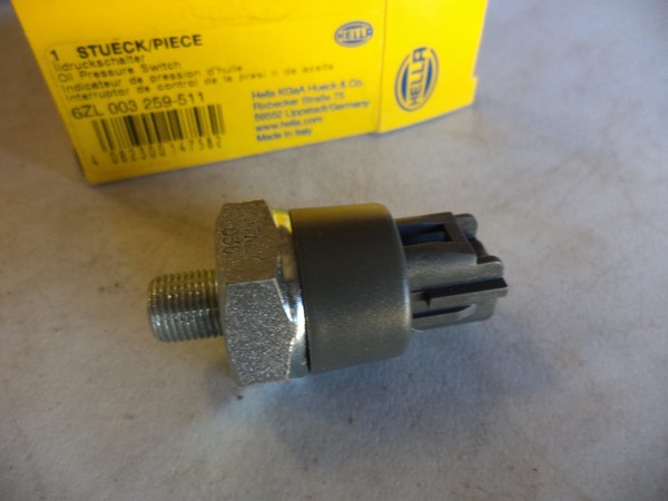 n°he742 Capteur de pression d&rsquo;huile citroen C1 peugeot 107 108 volvo xc90 s80 6zl003259511 hella neuf DPA86