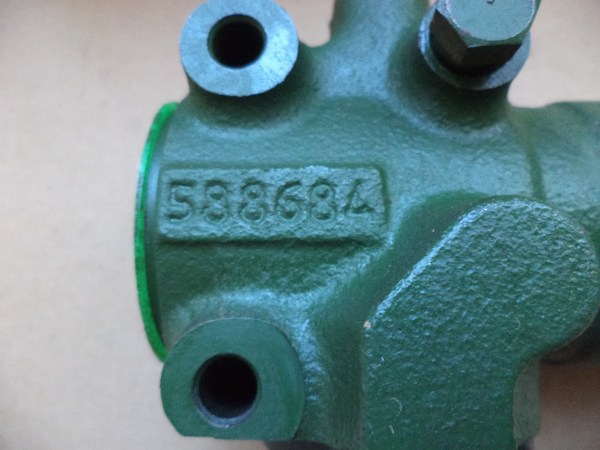 n°mc1 conjonteur disjoncteur citroen CX neuf d&rsquo;origine 95588686 / 588684 DPA86