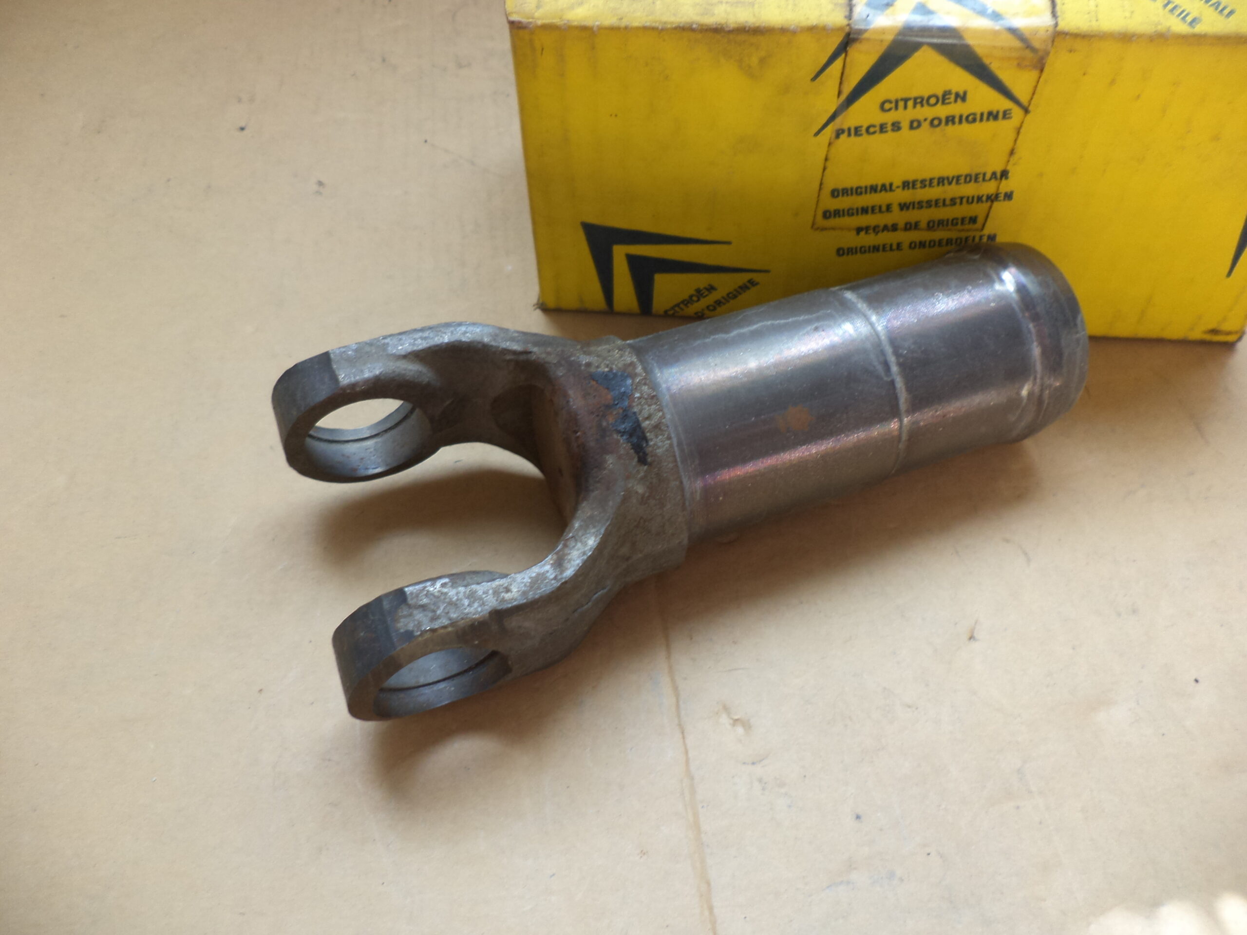 n°mc8 demi arbre cardan citroen 2cv dyane A3725A origine citroen neuf DPA86