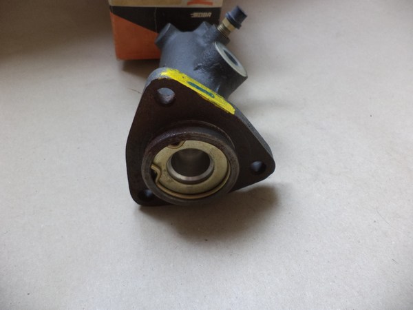 n°cf14 maitre cylindre renault GALION 2.5 T bendix 611231 neuf DPA86