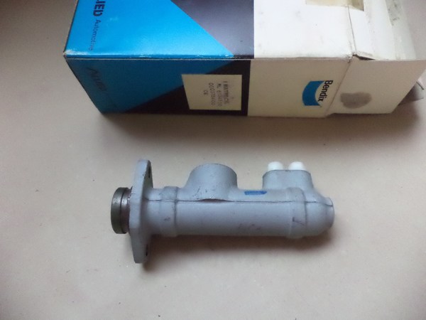 n°cf21 emetteur embrayage simca bagheera 1100 612082 bendix neuf DPA86
