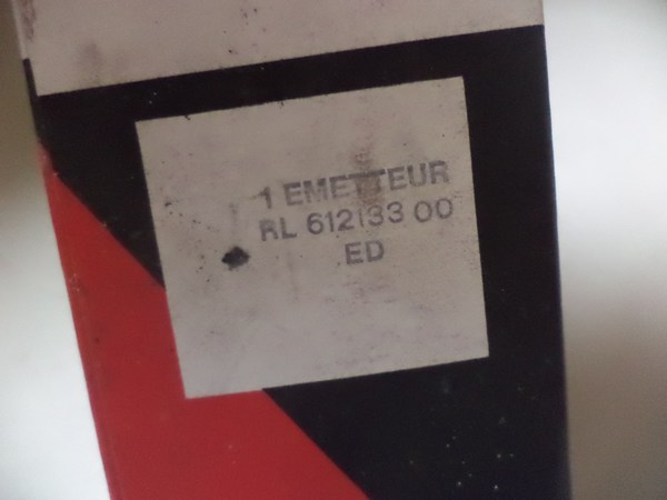 n°cf19 emetteur embrayage RENAULT TRUCK R310 R312 bendix 612133 neuf DPA86