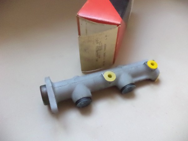 n°mc41 correcteur phare D peugeot 205 origine 622440 neuf DPA86